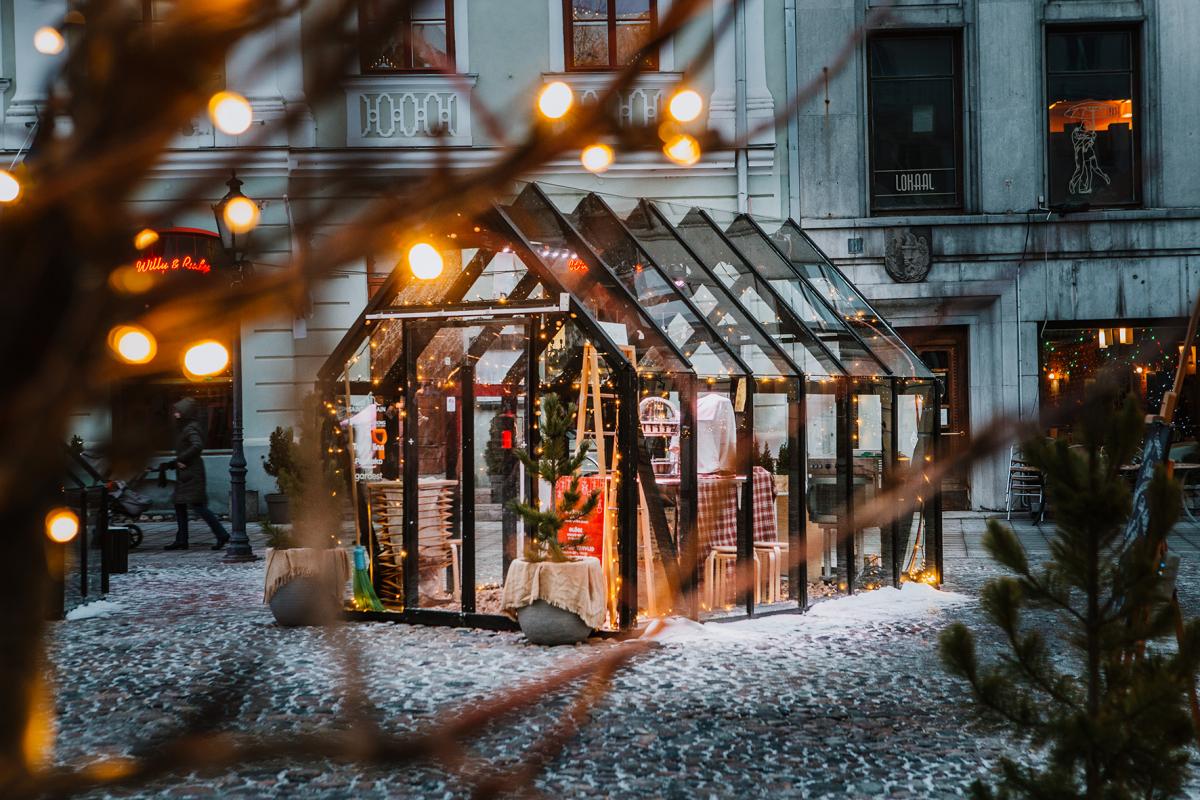 Village de Noël sur la Place de l'Hôtel de Ville de Tartu, Kiur Kaasik